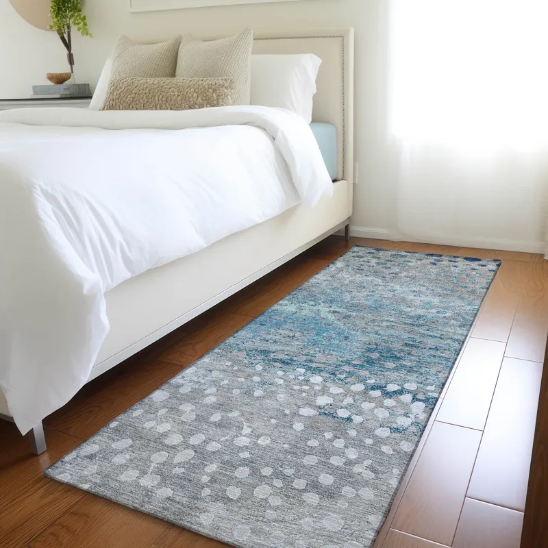Luxury Washable Indoor/Outdoor Kochi Gray 2\'3\" x 7\'6\" Runner Rug