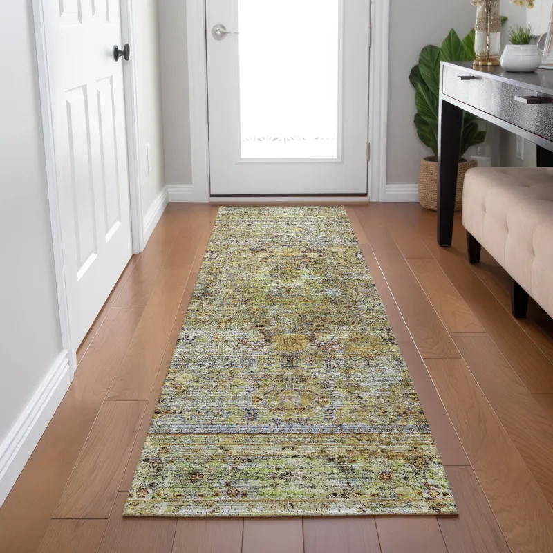 Indoor/Outdoor Karaj Aloe 2\'3\" x 7\'6\" Runner Rug
