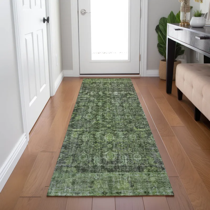 Indoor/Outdoor Karaj Cactus 2\'3\" x 7\'6\" Runner Rug