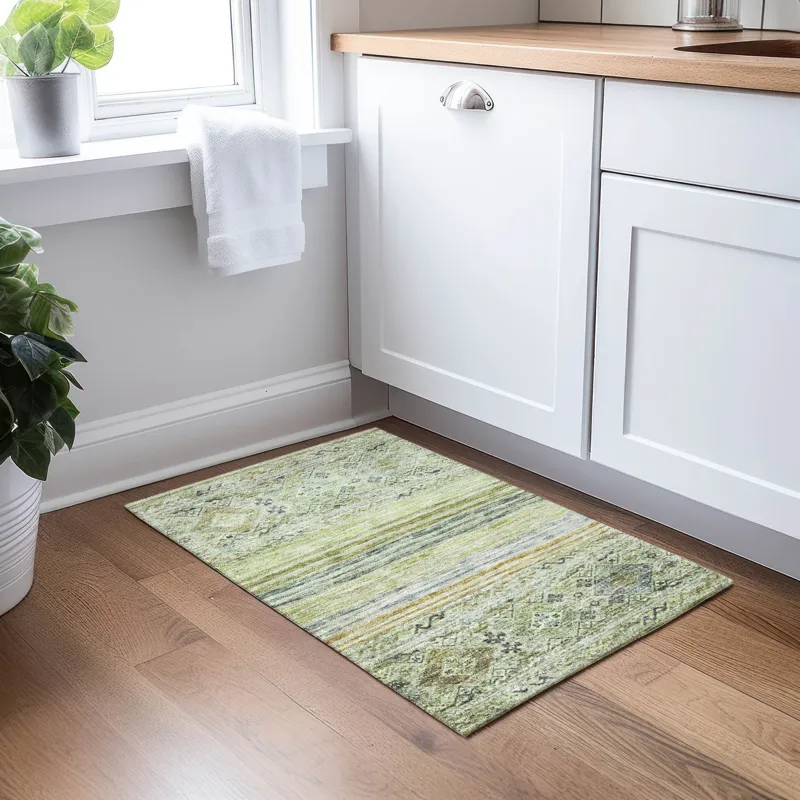 Indoor/Outdoor Karaj Aloe 1\'8\" x 2\'6\" Rug