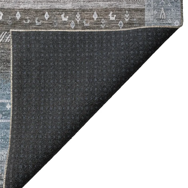 Indoor/Outdoor Karaj Blue 5\' x 7\'6\" Rug