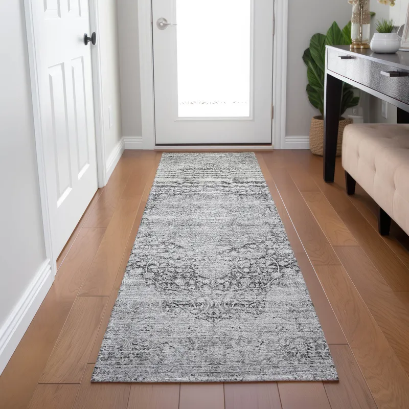 Indoor/Outdoor Karaj Gray 2\'3\" x 7\'6\" Runner Rug