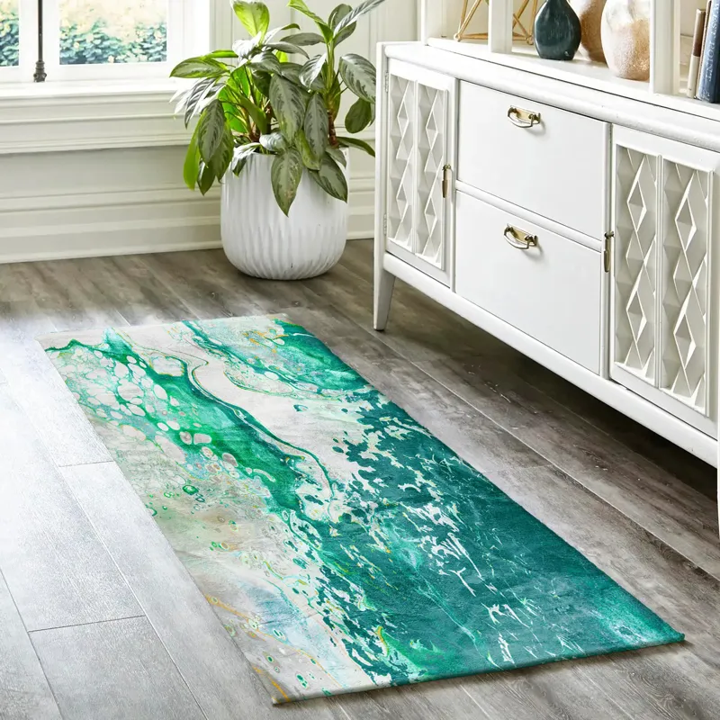 Kikiamo Emerald City 2\'3\" x 7\'6\" Runner Rug