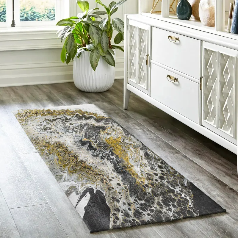 Kikiamo Graphite 2\'3\" x 7\'6\" Runner Rug