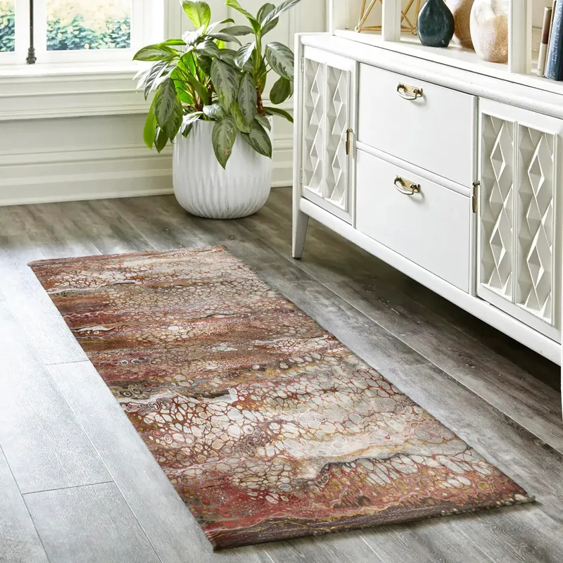 Kikiamo Canyon 2\'3\" x 7\'6\" Runner Rug