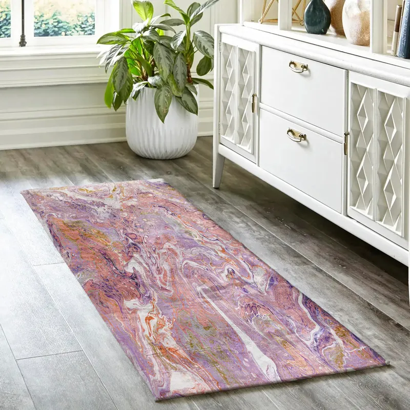 Kikiamo Primrose 2\'3\" x 7\'6\" Runner Rug