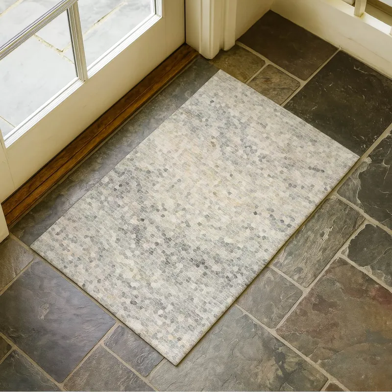 Luxury Washable Lumara Linen 1\'8\" x 2\'6\" Rug