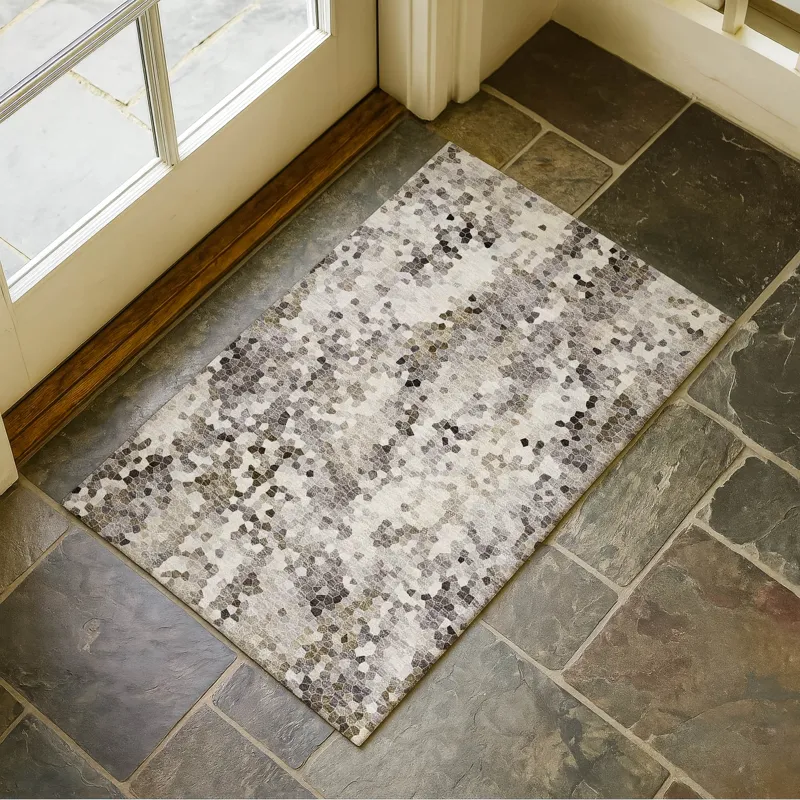 Luxury Washable Lumara Putty 1\'8\" x 2\'6\" Rug