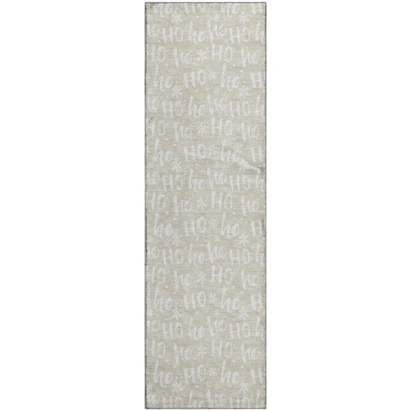Luxury Washable Indoor/Outdoor Merry & Bright Beige 2\'3\" x 7\'6\" Runner Rug