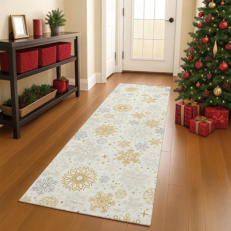 Luxury Washable Indoor/Outdoor Merry & Bright Ivory 2\'3\" x 7\'6\" Runner Rug