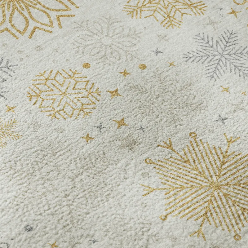 Luxury Washable Indoor/Outdoor Merry & Bright Ivory 8\' x 10\' Rug