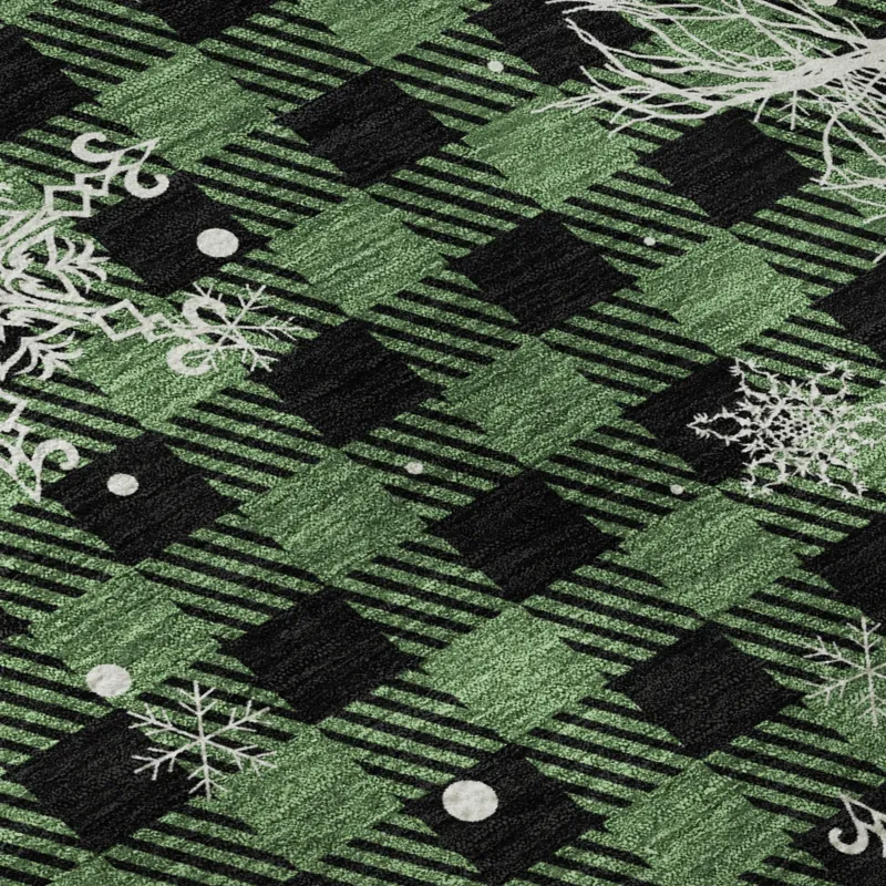 Luxury Washable Indoor/Outdoor Merry & Bright Green 8\' x 10\' Rug