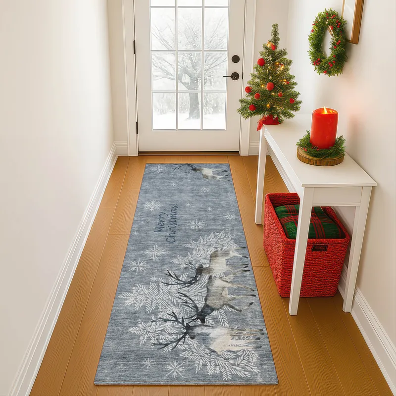 Luxury Washable Indoor/Outdoor Merry & Bright Gray 2\'3\" x 7\'6\" Runner Rug