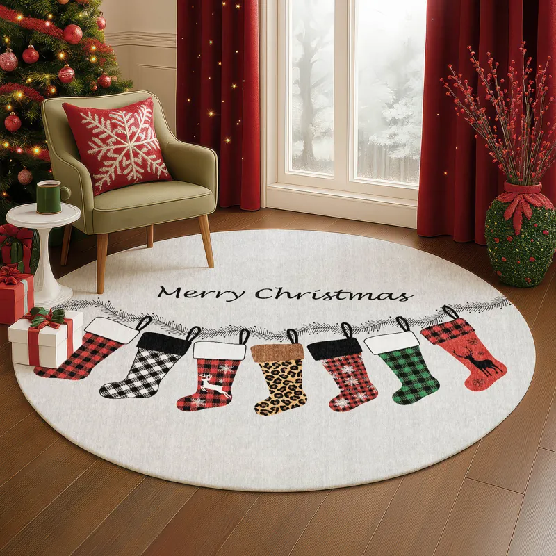 Luxury Washable Indoor/Outdoor Merry & Bright Silver 8\' x 8\' Round Rug