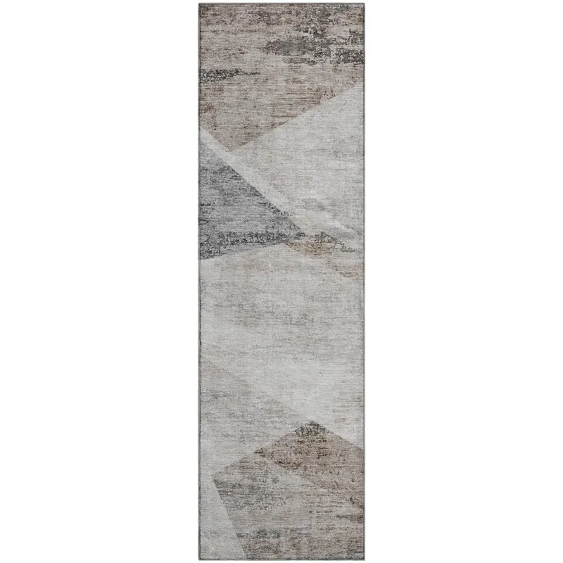 Machine Washable Indoor/Outdoor Neo Silver 2\'3\" x 7\'6\" Runner Rug