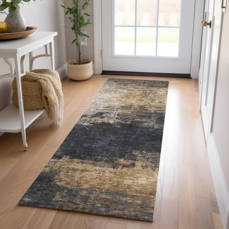 Indoor/Outdoor Nouveau Charcoal 2\'3\" x 7\'6\" Runner Rug