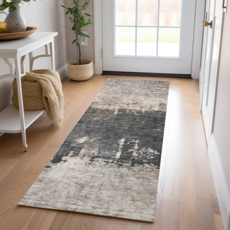 Indoor/Outdoor Nouveau Taupe 2\'3\" x 7\'6\" Runner Rug