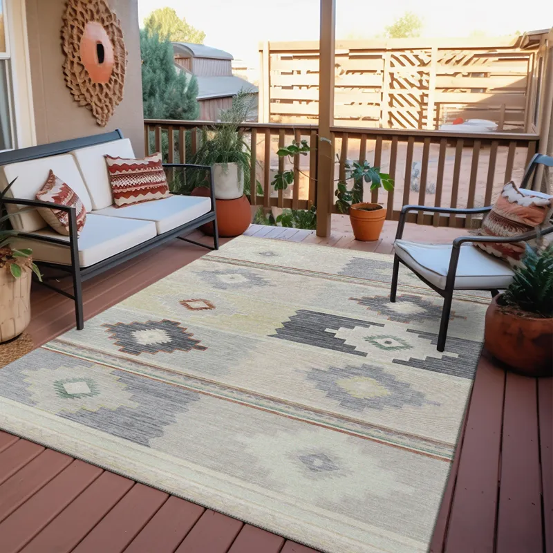 Indoor/Outdoor Phoenix Ivory Washable 8\' x 10\' Rug