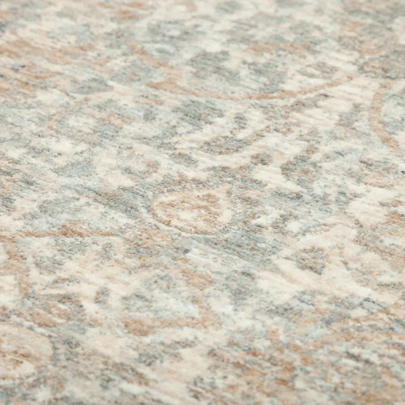 Regal Linen 1\'8\" x 2\'6\" Rug