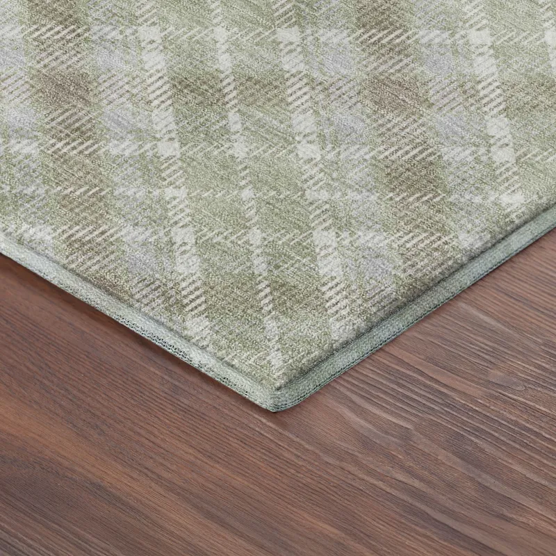 Luxury Washable Indoor/Outdoor Soft Essentials Celery 2\'3\" x 7\'6\" Runner Rug