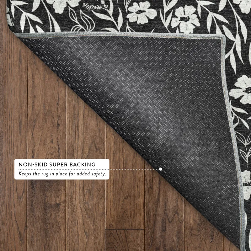 Luxury Washable Indoor/Outdoor Soft Essentials Black 5\' x 7\'6\" Rug