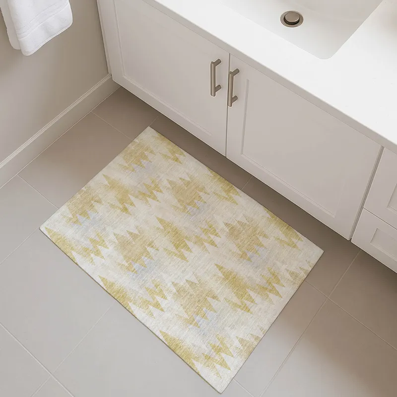 Luxury Washable Soft Essentials Wheat 1\'8\" x 2\'6\" Rug