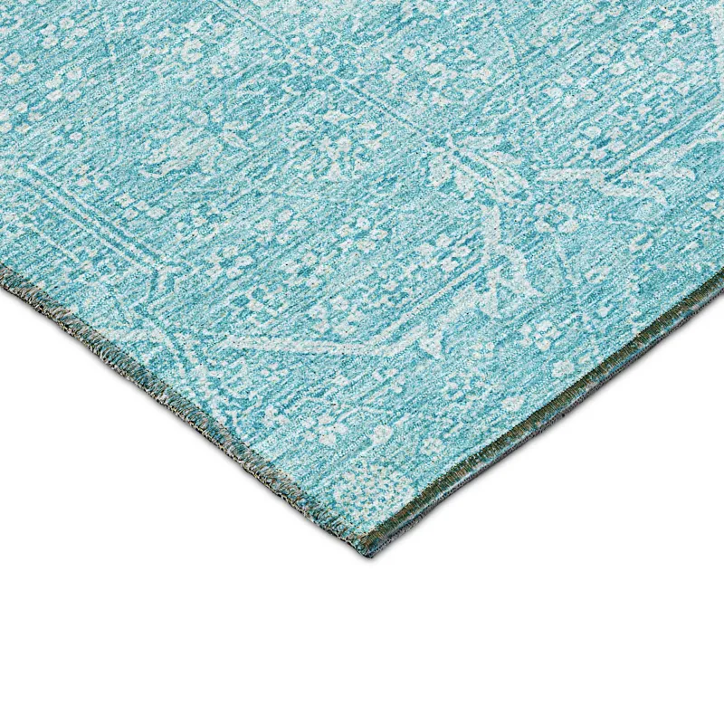 Luxury Washable Indoor/Outdoor Solace Sky 2\'3\" x 7\'6\" Runner Rug