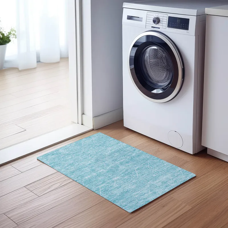 Luxury Washable Indoor/Outdoor Solace Sky 1\'8\" x 2\'6\" Rug
