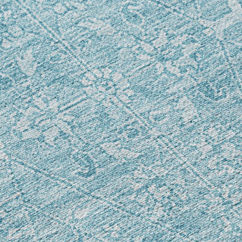 Luxury Washable Indoor/Outdoor Solace Sky 2\'3\" x 7\'6\" Runner Rug