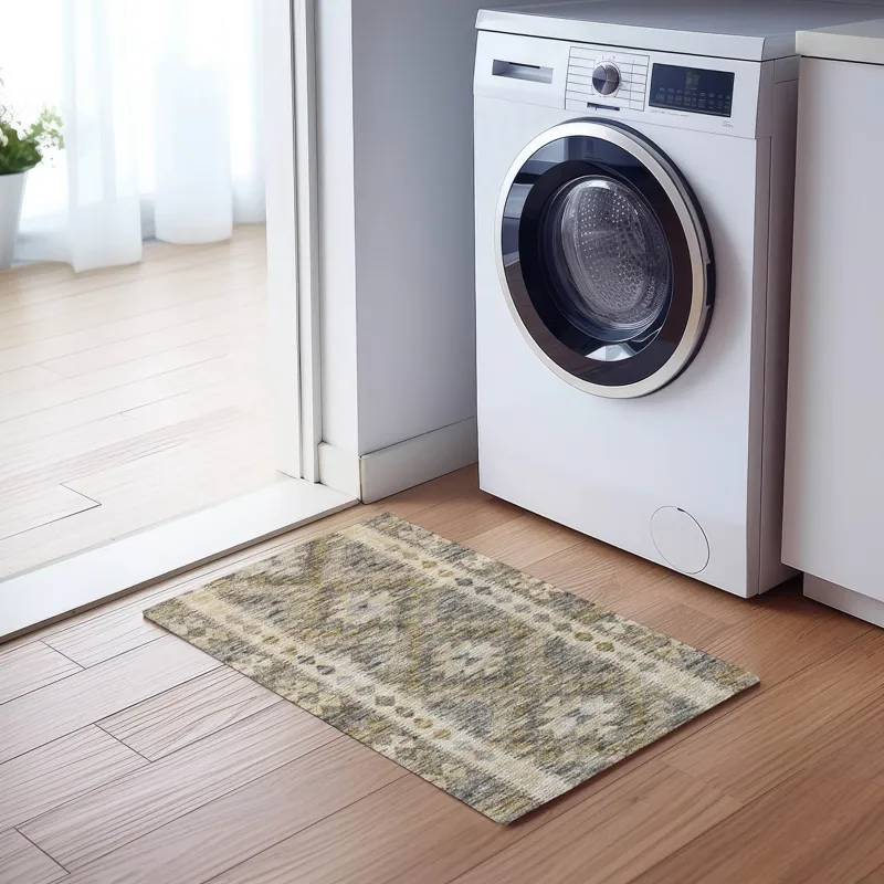 Luxury Washable Indoor/Outdoor Solace Beige 1\'8\" x 2\'6\" Rug