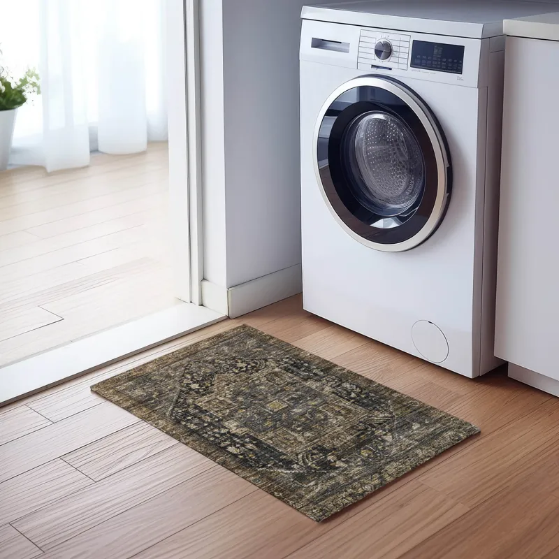 Luxury Washable Indoor/Outdoor Solace Charcoal 1\'8\" x 2\'6\" Rug