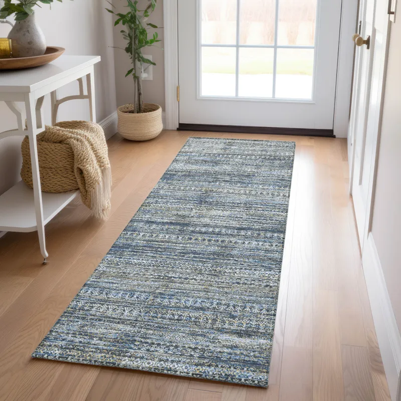 Luxury Washable Indoor/Outdoor Solace Denim 2\'3\" x 7\'6\" Runner Rug