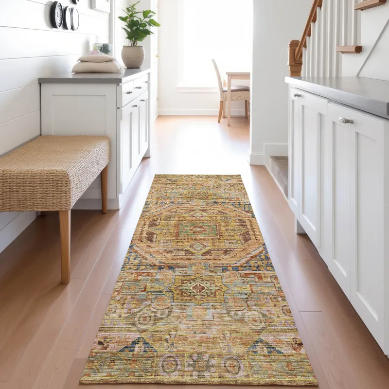 Indoor/Outdoor Silk Road Curry 2\'3\" x 7\'6\" Runner Rug