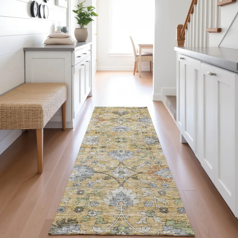 Indoor/Outdoor Silk Road Saffron 2\'3\" x 7\'6\" Runner Rug