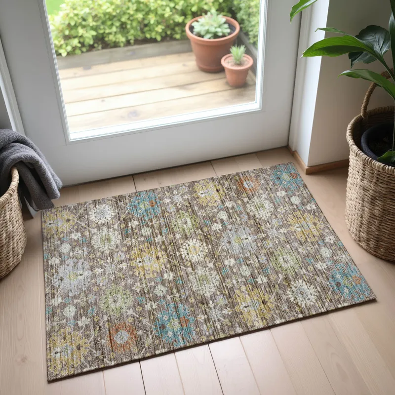 Indoor/Outdoor Silk Road Mocha 1\'8\" x 2\'6\" Rug