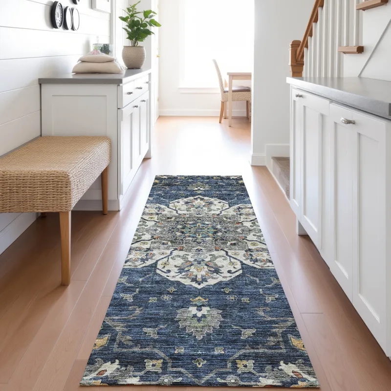 Indoor/Outdoor Silk Road Navy 2\'3\" x 7\'6\" Runner Rug