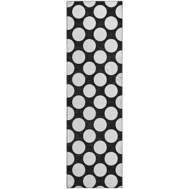 Luxury Washable Indoor/Outdoor The Reserve Black 2\'3\" x 7\'6\" Runner Rug