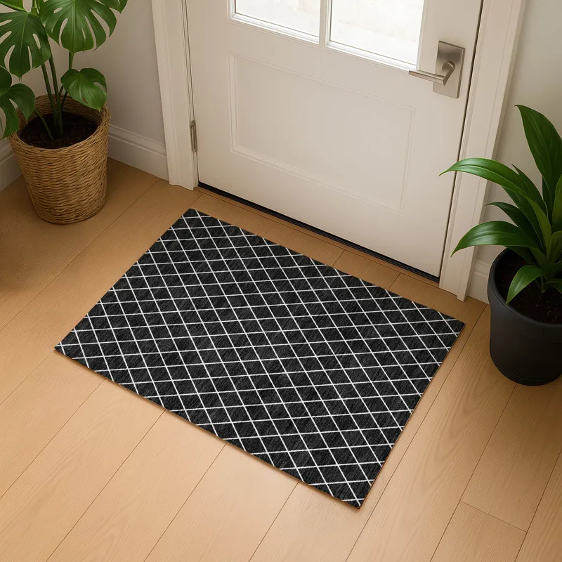 Luxury Washable Indoor/Outdoor The Reserve Black 1\'8\" x 2\'6\" Rug