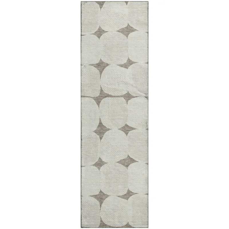 Luxury Washable Indoor/Outdoor The Reserve Taupe 2\'3\" x 7\'6\" Runner Rug