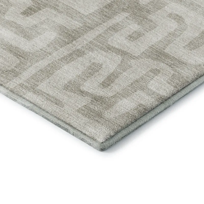 Luxury Washable Indoor/Outdoor The Reserve Taupe 8\' x 8\' Round Rug