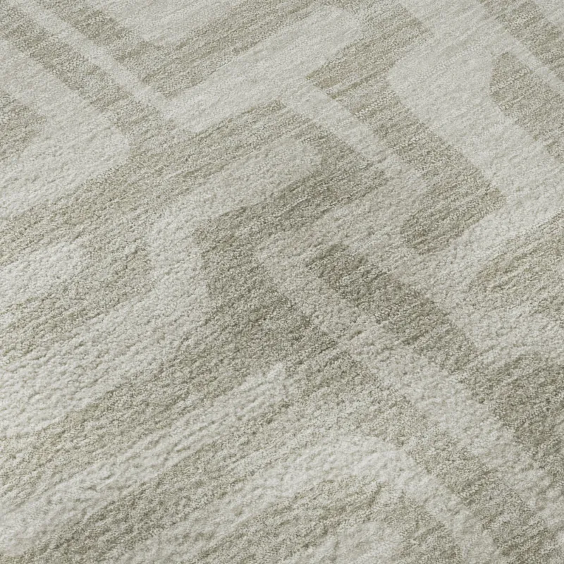 Luxury Washable Indoor/Outdoor The Reserve Taupe 8\' x 8\' Round Rug