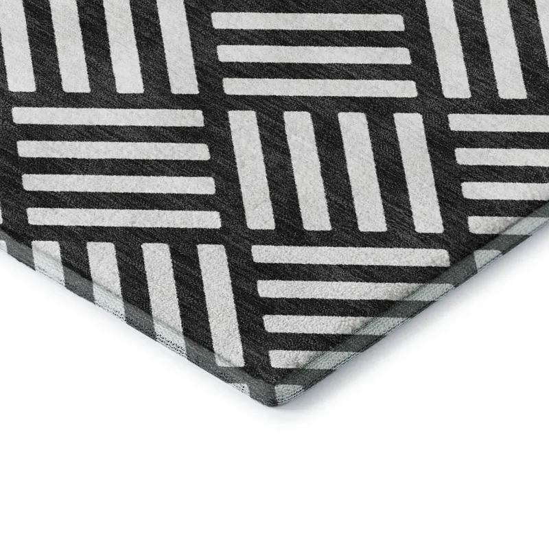 Luxury Washable Indoor/Outdoor The Reserve Black 1\'8\" x 2\'6\" Rug