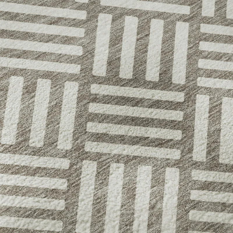 Luxury Washable Indoor/Outdoor The Reserve Taupe 1\'8\" x 2\'6\" Rug