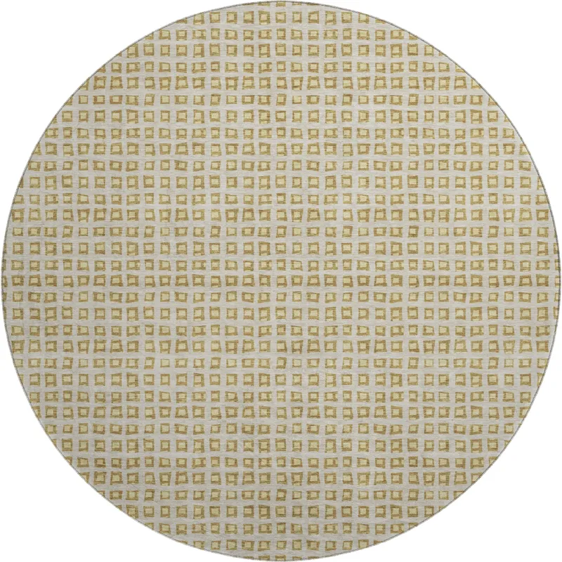 Luxury Washable Indoor/Outdoor The Reserve Gold 8\' x 8\' Round Rug
