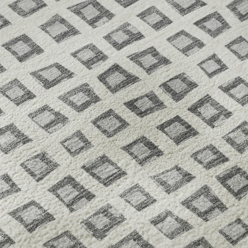 Luxury Washable Indoor/Outdoor The Reserve Gray 8\' x 8\' Round Rug