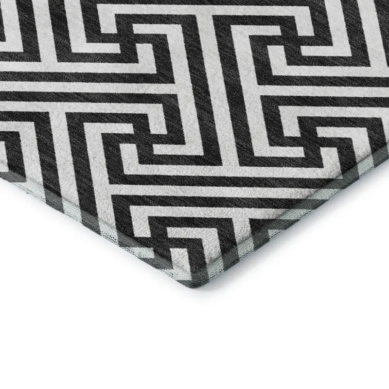 Luxury Washable Indoor/Outdoor The Reserve Black 8\' x 10\' Rug