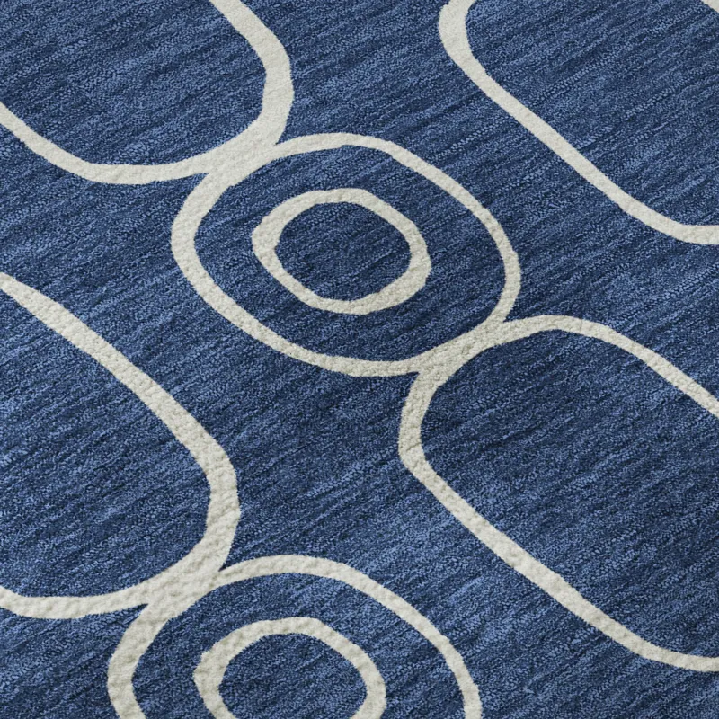 Luxury Washable Indoor/Outdoor The Reserve Navy 8\' x 8\' Round Rug