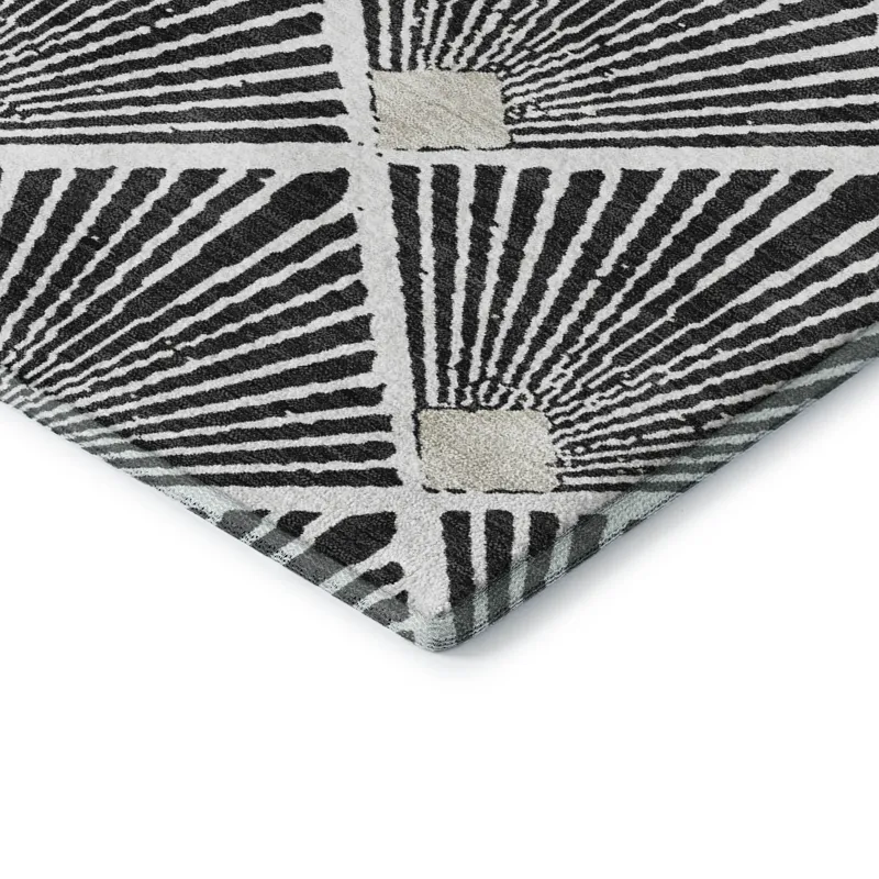 Luxury Washable Indoor/Outdoor The Reserve Black 5\' x 7\'6\" Rug