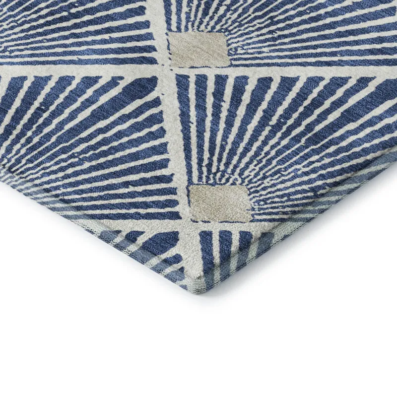 Luxury Washable Indoor/Outdoor The Reserve Navy 5\' x 7\'6\" Rug