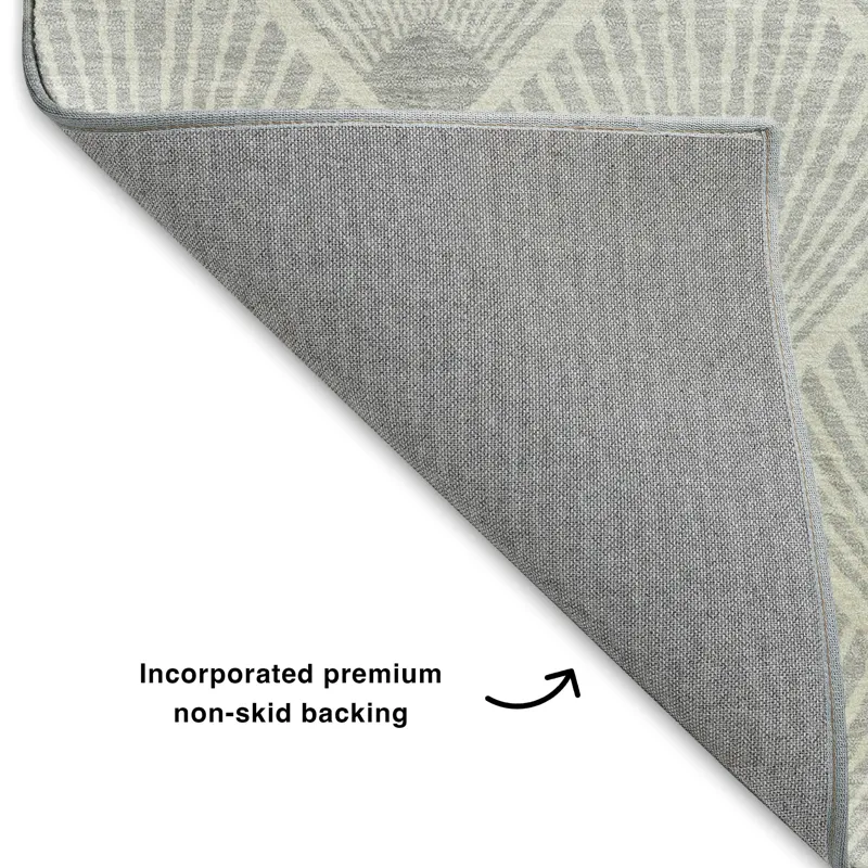 Luxury Washable Indoor/Outdoor The Reserve Silver 2\'6\" x 3\'10\" Rug